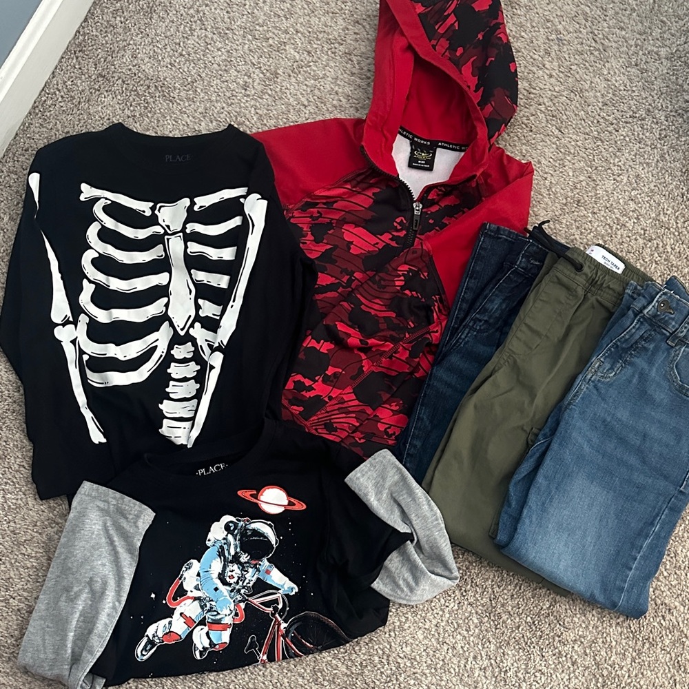 Boys size 8 bundle jeans pants long sleeve shirts hoodie